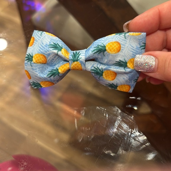 Dog or cat bow tie - Picture 2 of 3